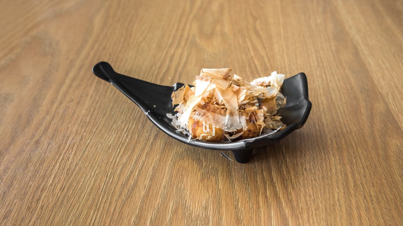 Takoyaki (Octopus Ball)
