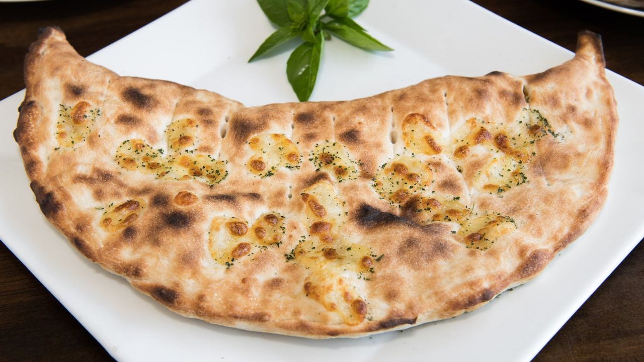 Garlic and Mozzarella Calzone