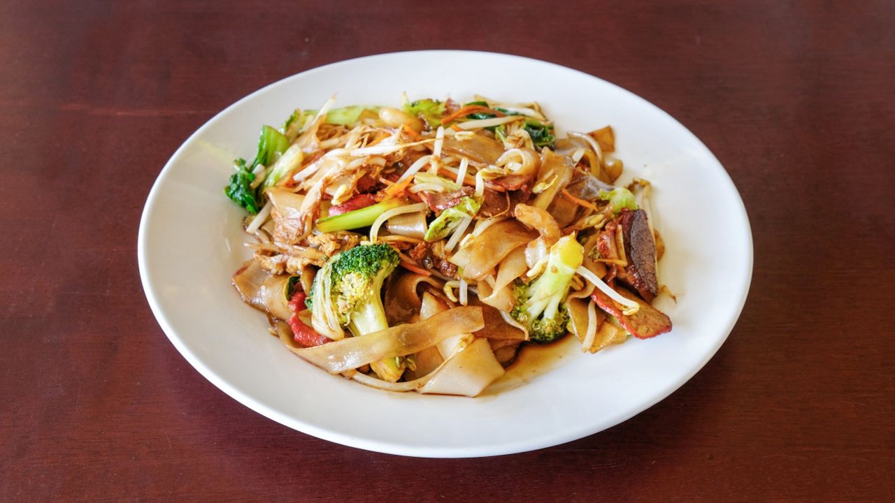Fried Kwai Teow (Spicy)