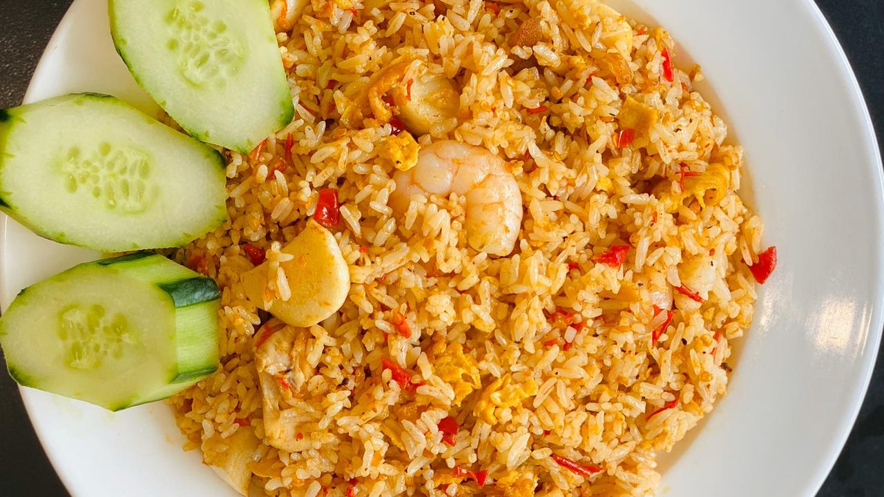 Nasi Goreng Kampung (Very Hot)