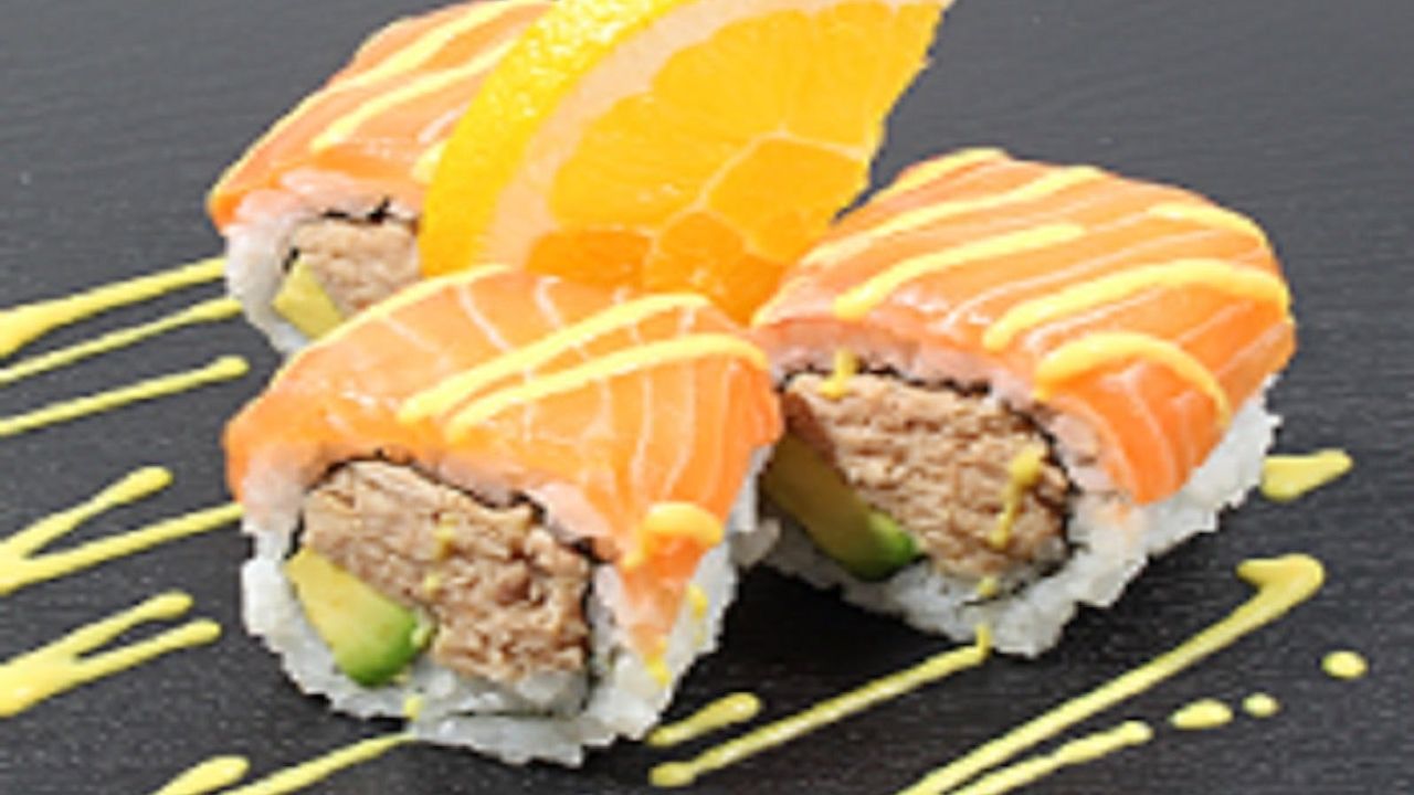 Pink Lady Special Roll