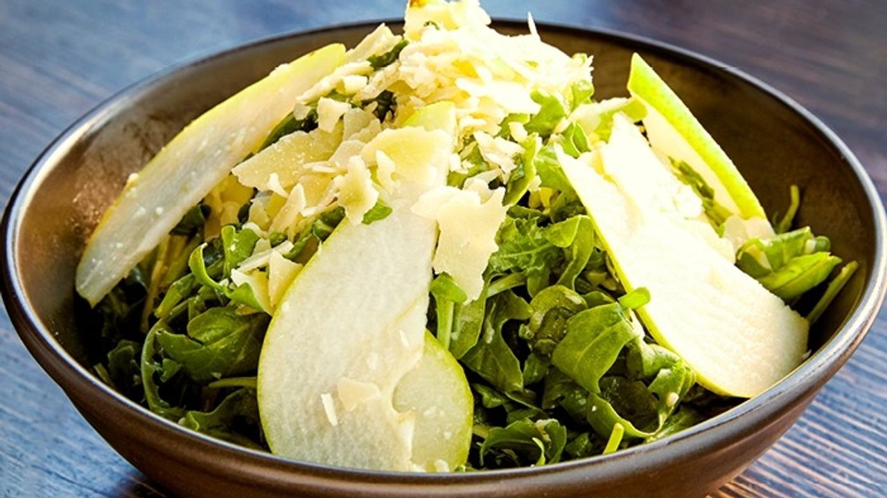 Rocket, Pear & Parmesan Salad
