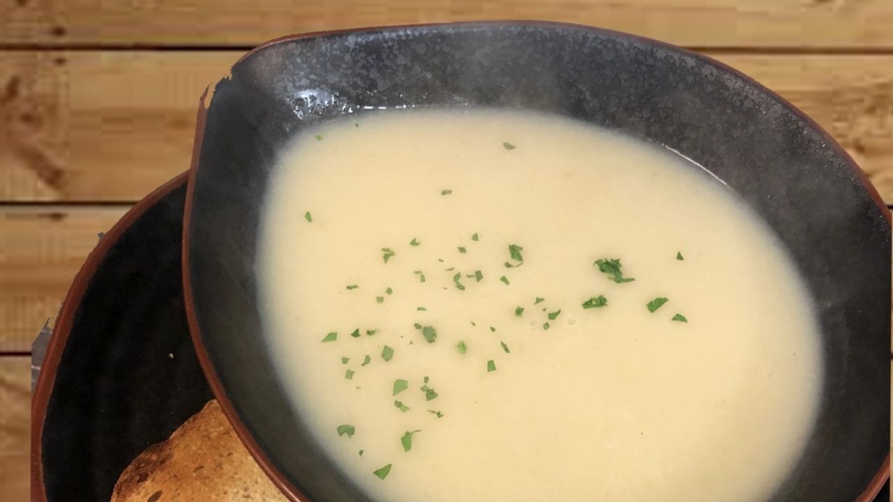 Creamy Potato & Leeks Soup