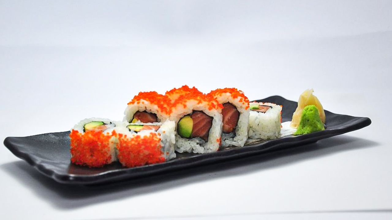 Avocado Roll 6 Pieces