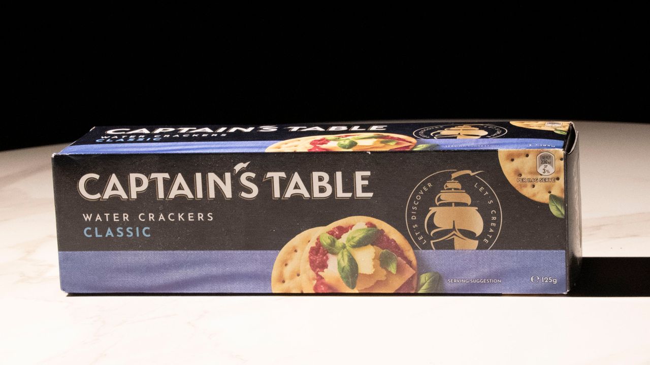 Captian's Table Crackers