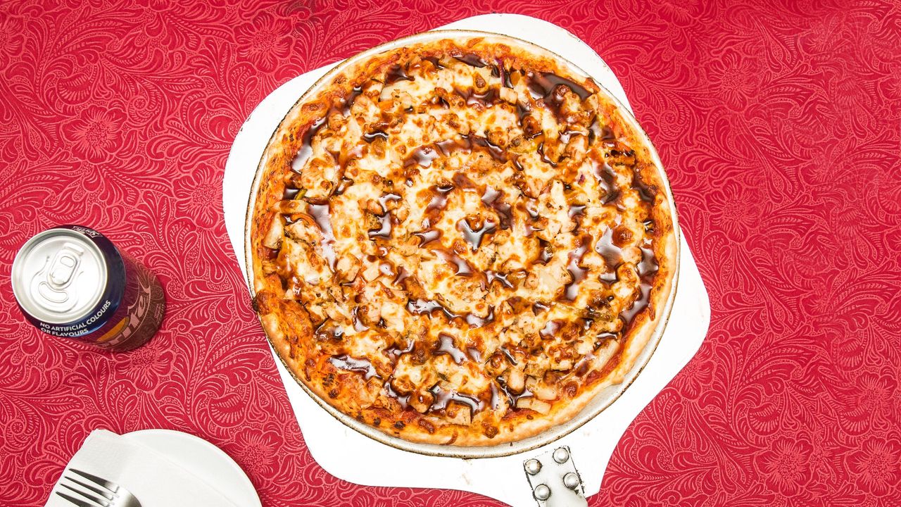 Chicken Chef Traditional Pizza