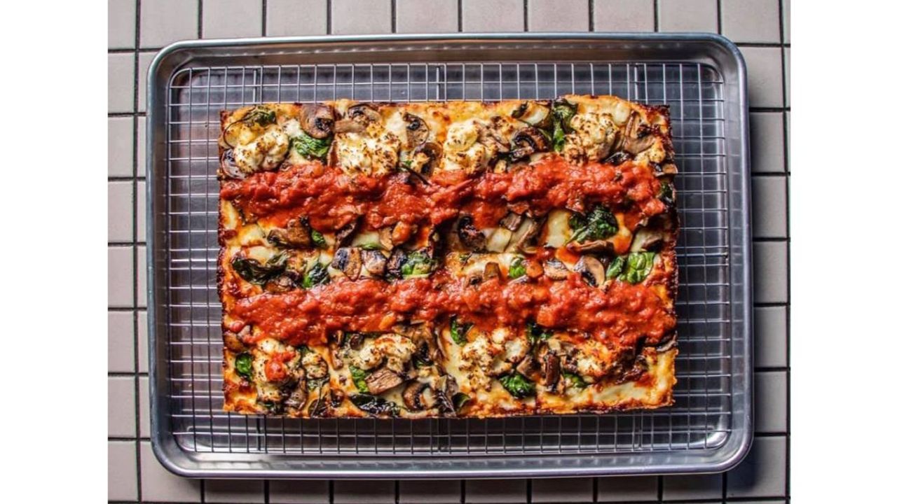 Continental Pizza