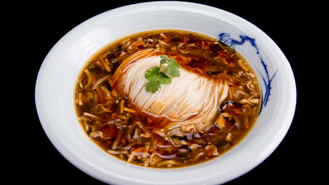 J05. Szechuan Hot & Sour Noodle Soup