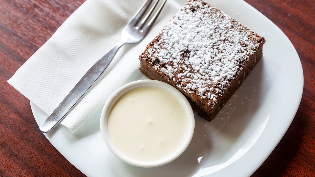 Chocolate Brownie with Cream