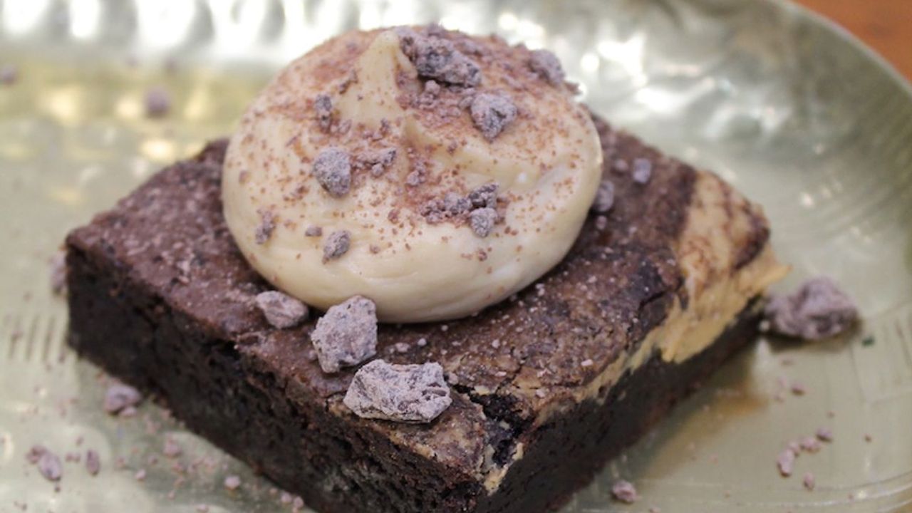 Peanut Butter Brownies