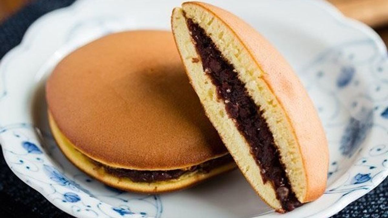 Red Bean Pancake (per Piece)