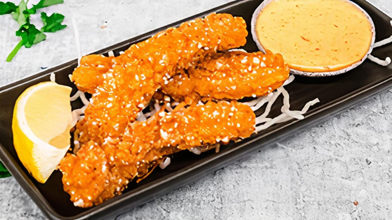 Chilli Squid with Sriracha Mayonnaise