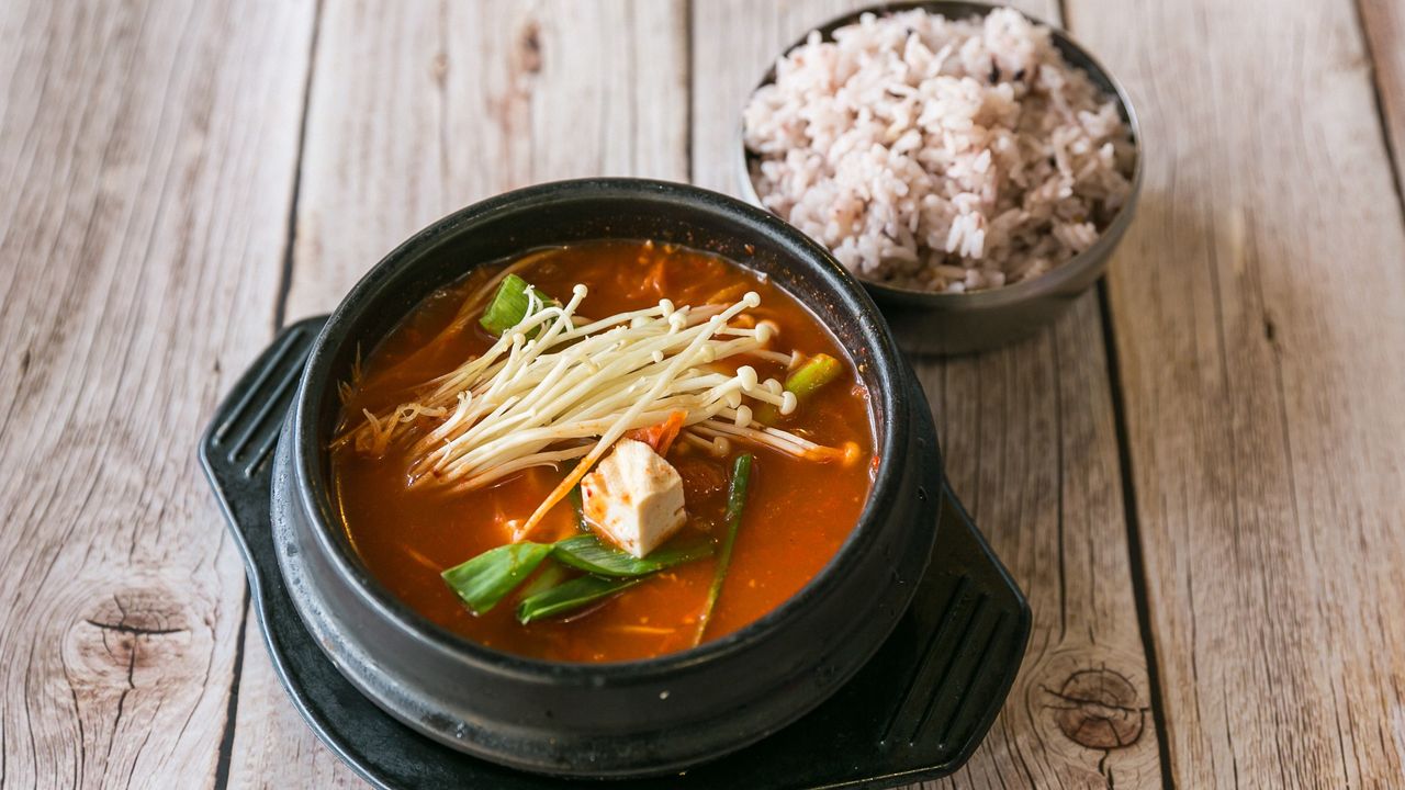 Kim Chi & Pork Soup 김치찌개