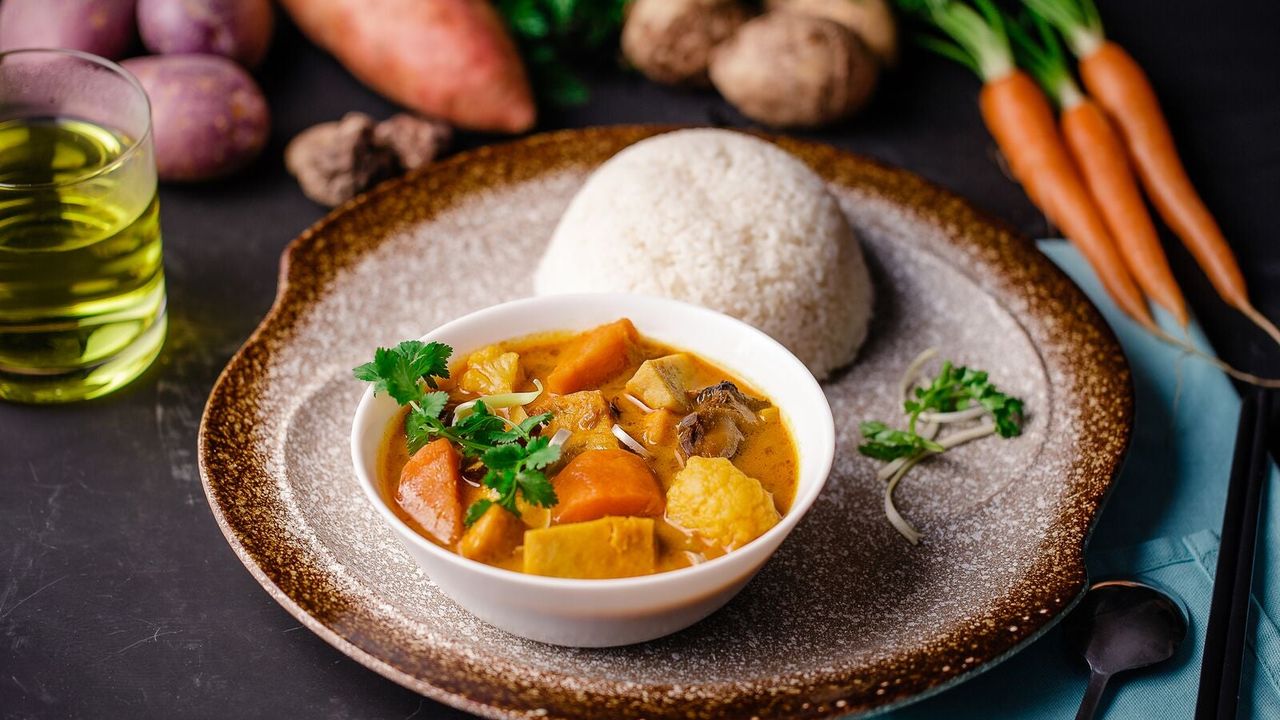 Vegetarian Curry with Rice (Cơm Cà Ri Chay)