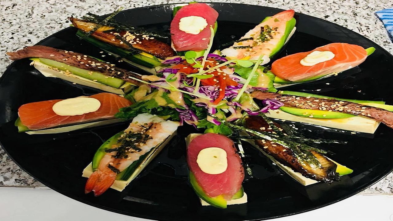 Tofu Sushi (10 Pieces)