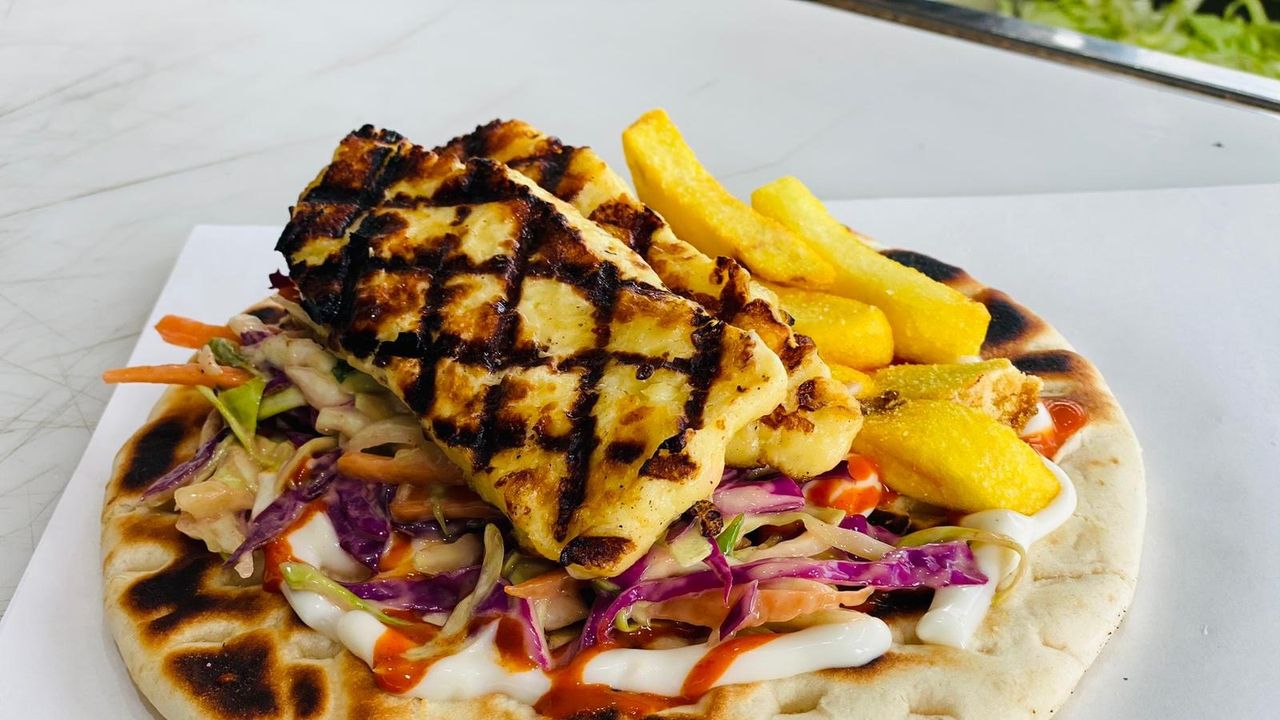 Pita halloumi