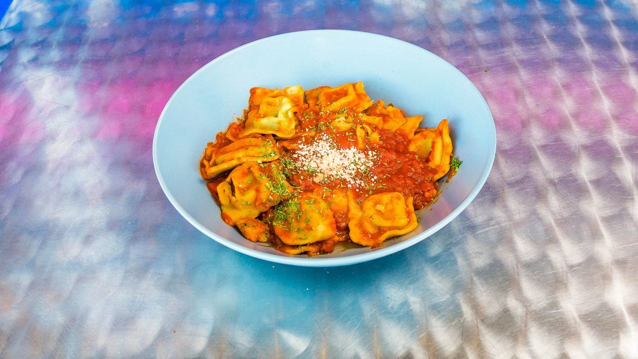 Ravioli Con Sugo