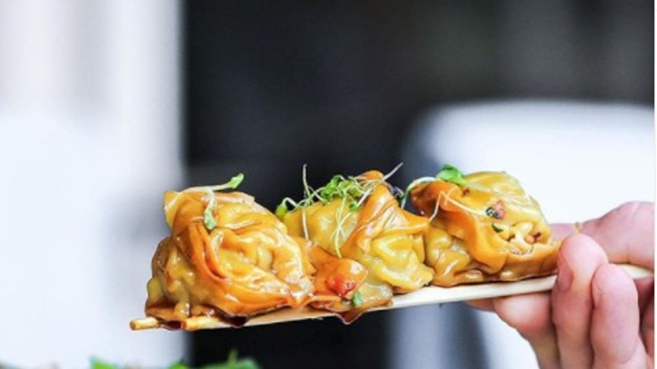 Pork Gyoza (6 Pieces)