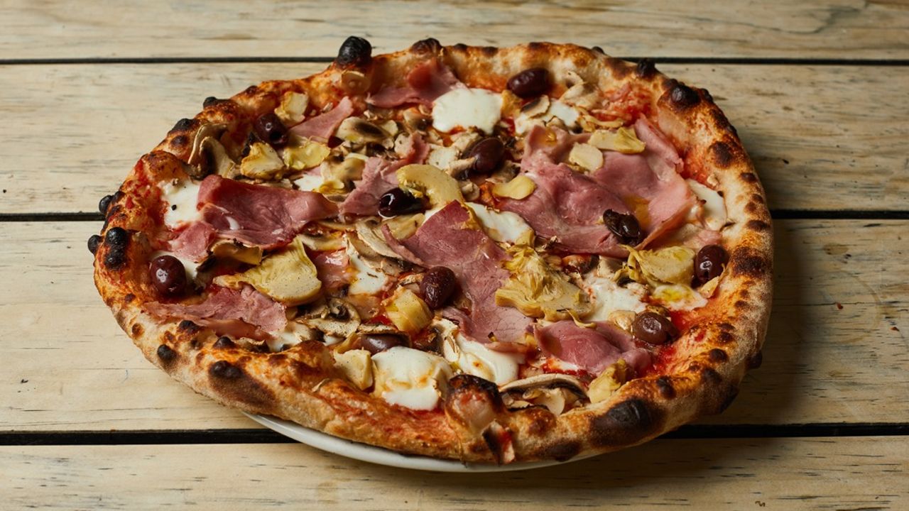 Pizza Capricciosa Nuova