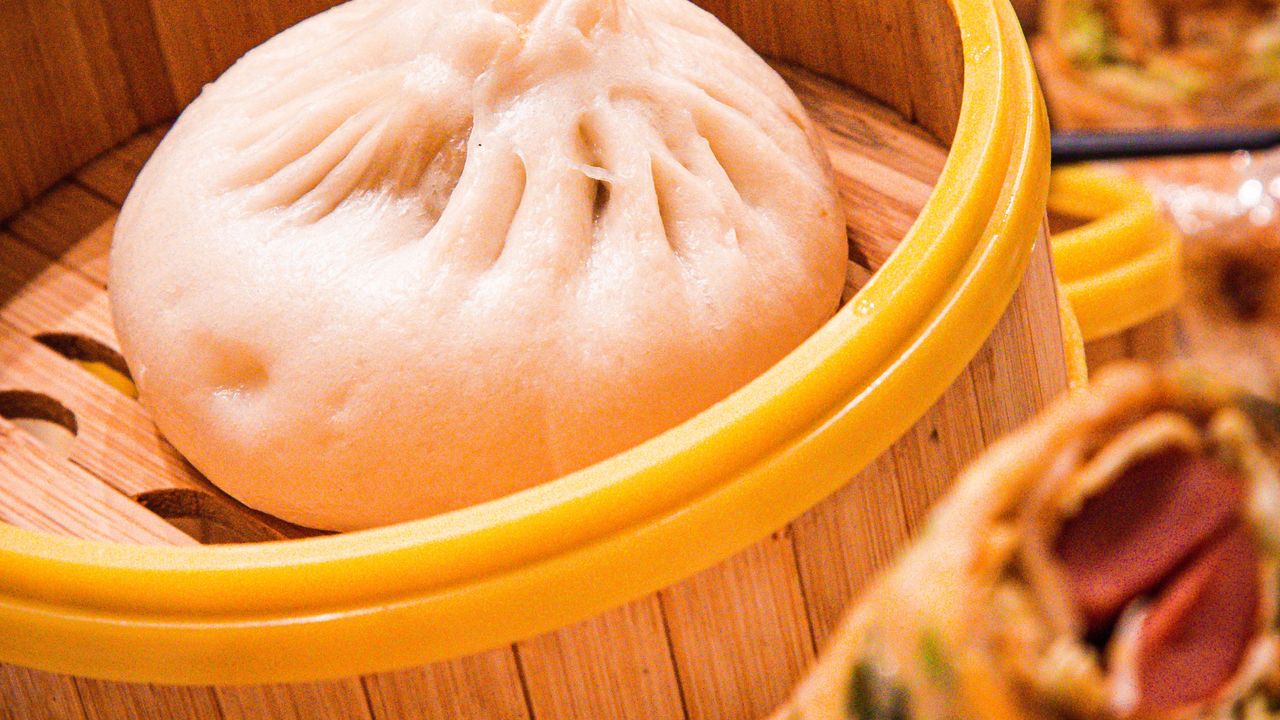 Sweet Bun (Red Bean Paste)