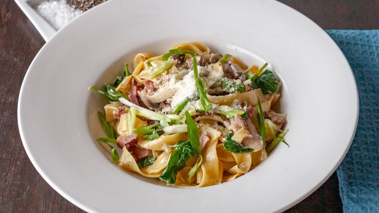 FETTUCCINE CARBONARA