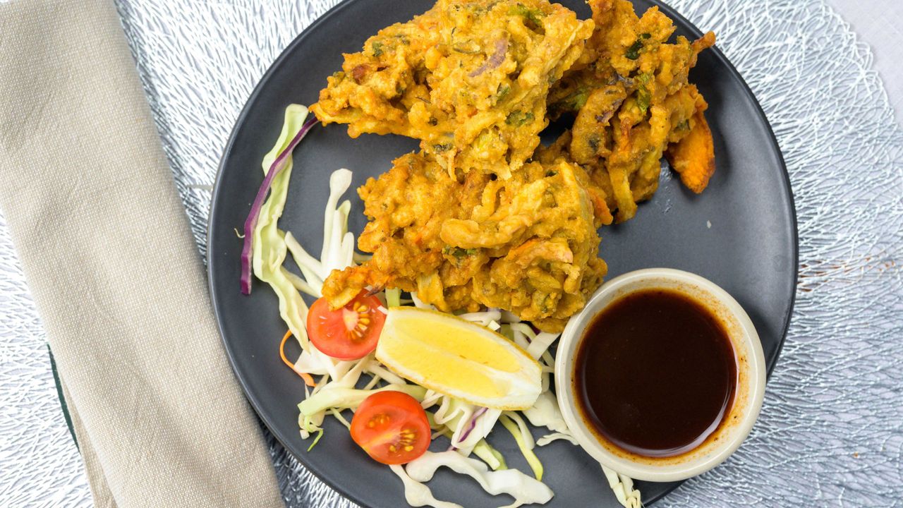 2. Mix Veg Pakora (6 Pcs)