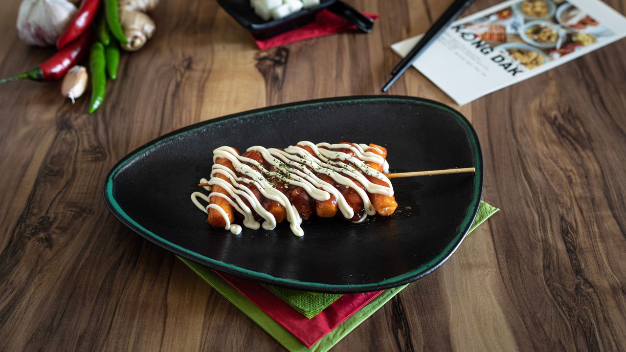 Sweet & Spicy with Mayo ( Sausage & Rice Cake Skewer)