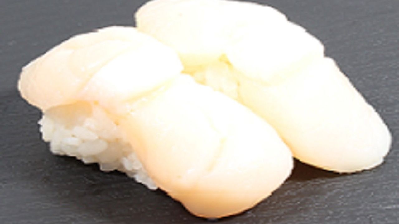 Scallop Nigiri (3 Pcs)