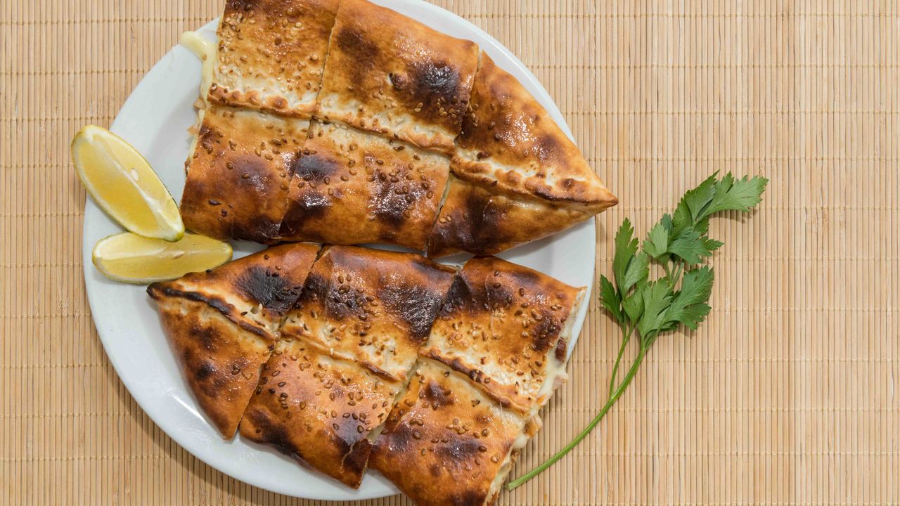 Chicken Pide