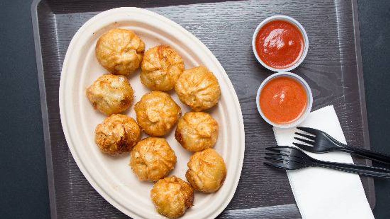Veg Fried Mo:Mo: (Nepalese Veg Fried Dumpling)
