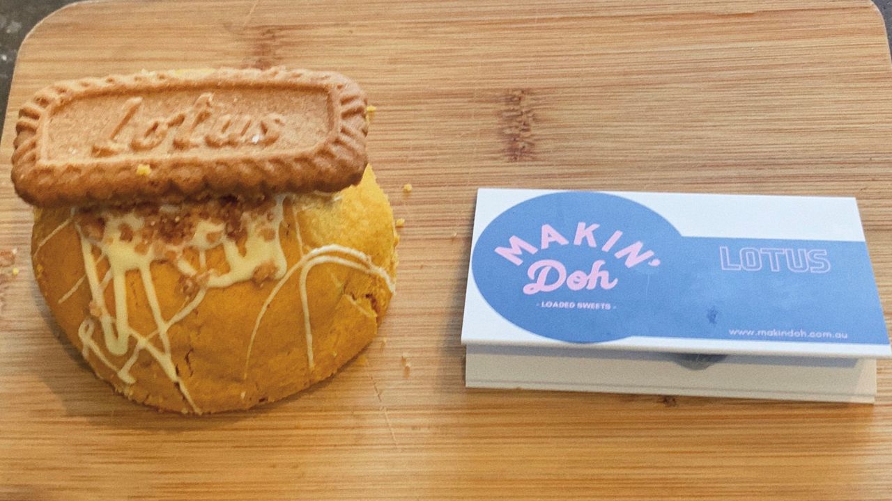 Makin'Doh cookie Lotus flavor