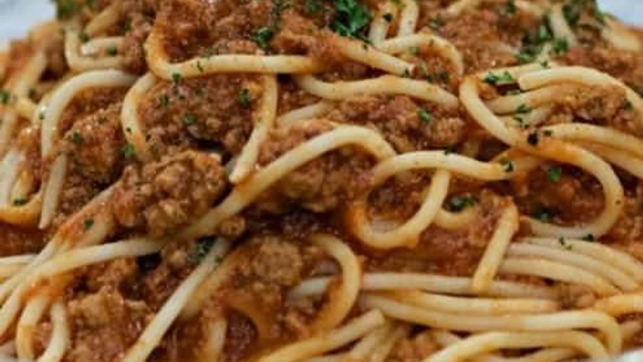 BOLOGNESE