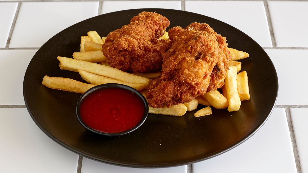 Fried Wings Pack (Soft Drink 600ml Bottle)