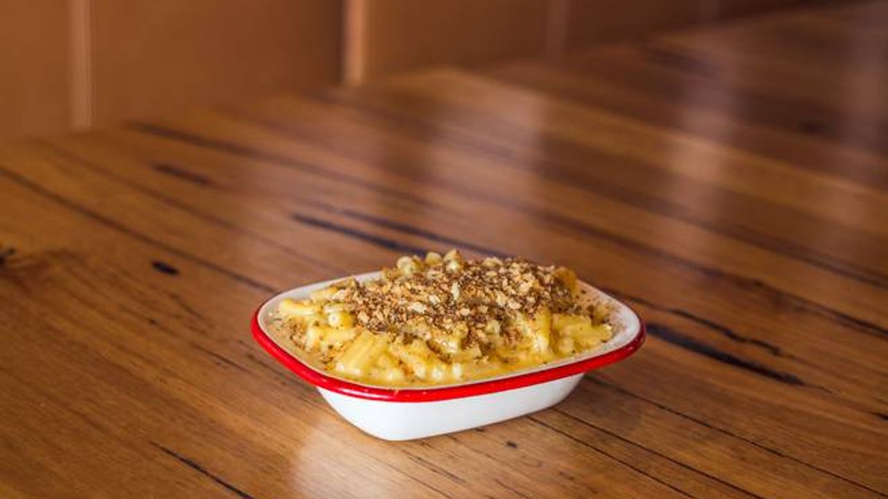 MAC`N CHEESE