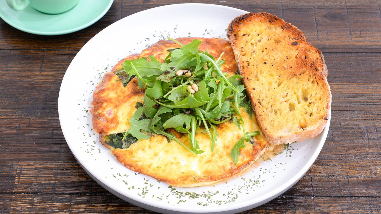 3 Eggs Open Omelette