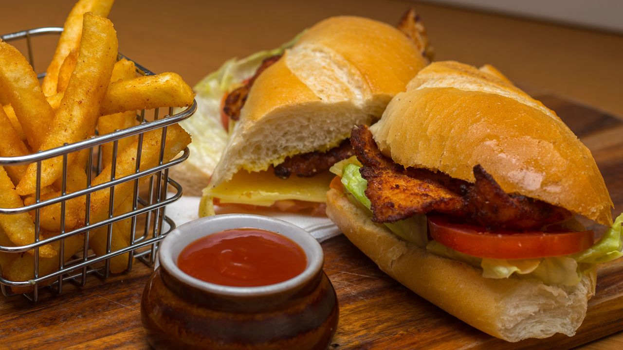 CHICKEN SNITZEL TURKISH ROLL