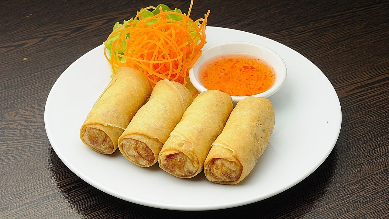 Spring Rolls (4 Pcs.)