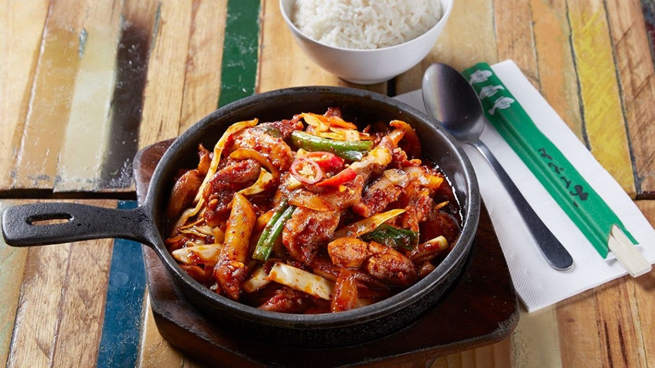 Stir-Fried Spicy Chicken with Rice