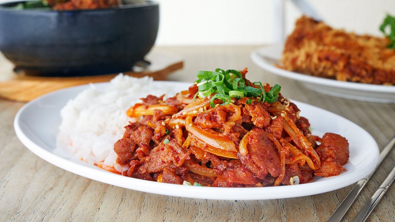 Stir-fried Chill Pork with Rice