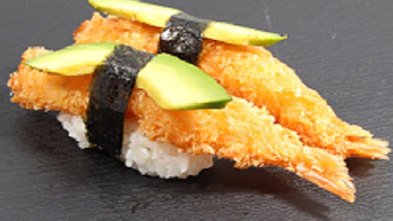 Prawn Tempura Avo (3 Pcs)