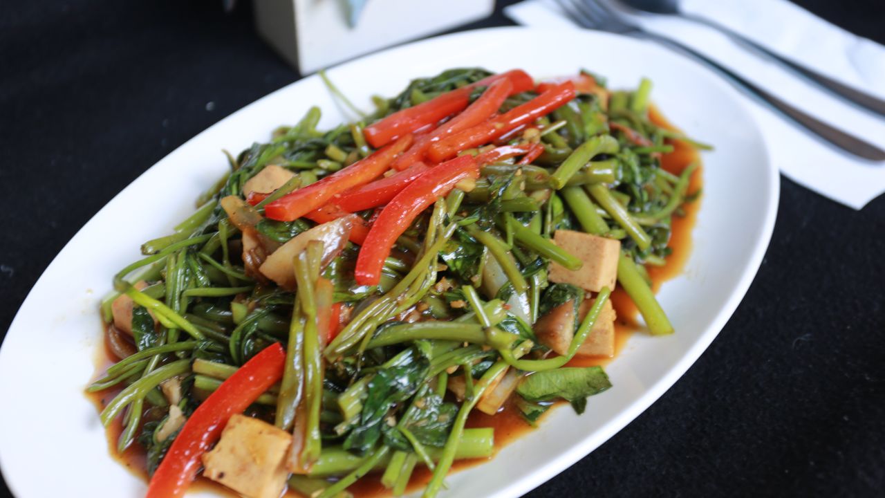 B07. Adobong Kangkong