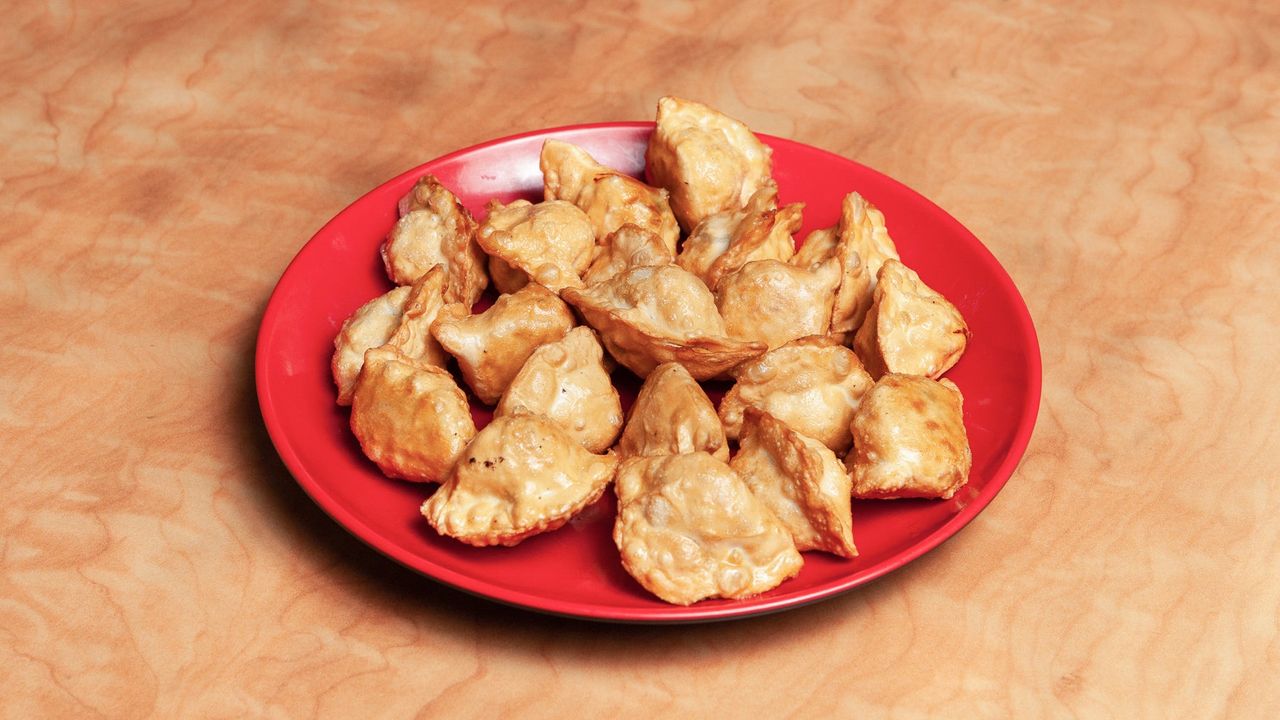 Fried Vegetarian Dumpling (18 Pieces)