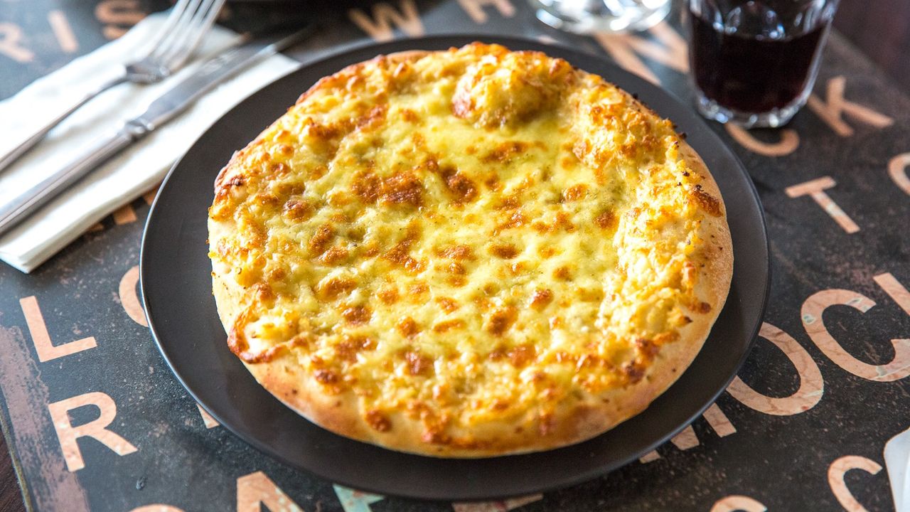Garlic Pizza (Family)