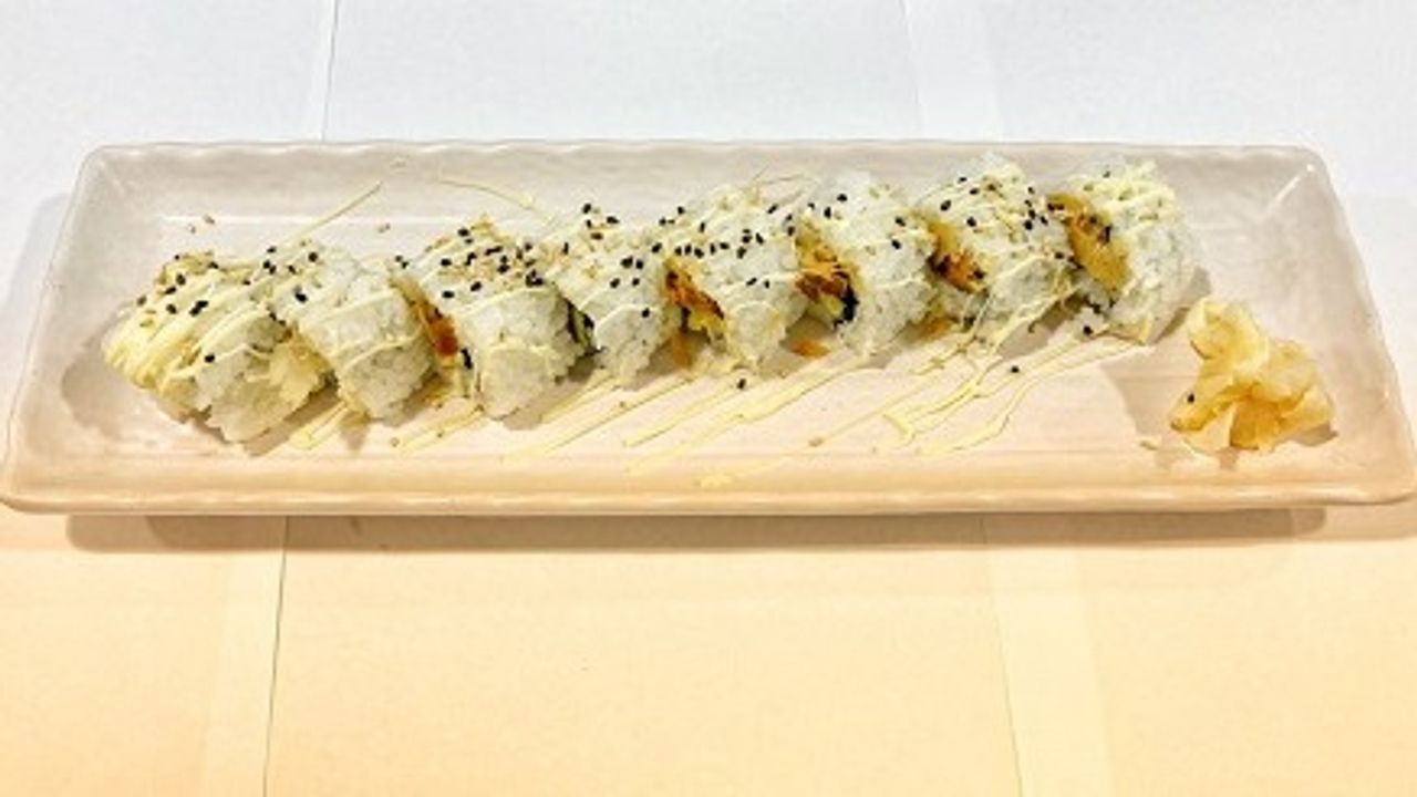 Cooked Tuna Avo Roll