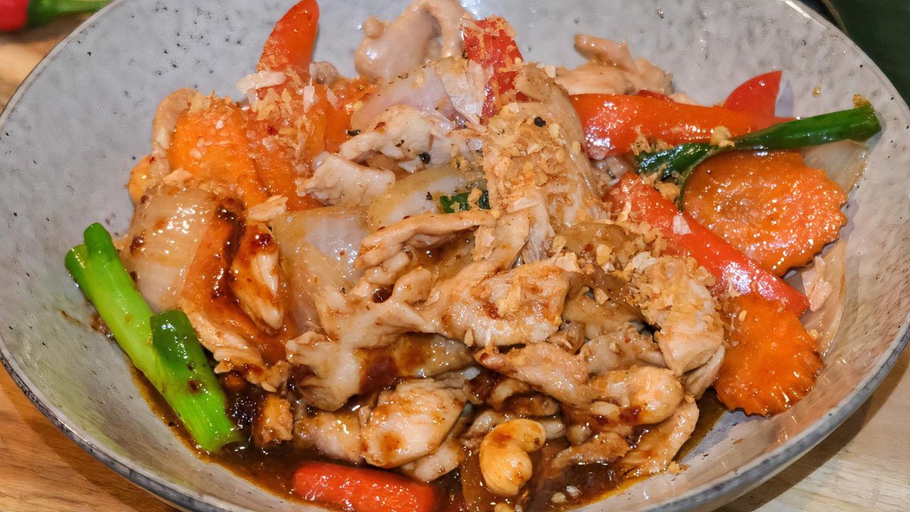 Crispy Stir Fried Cashews