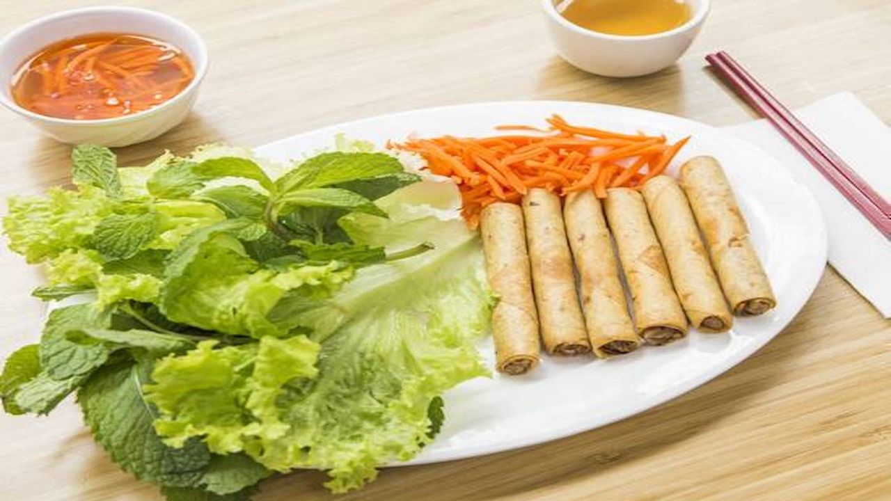 6 Vegetarian Spring rolls