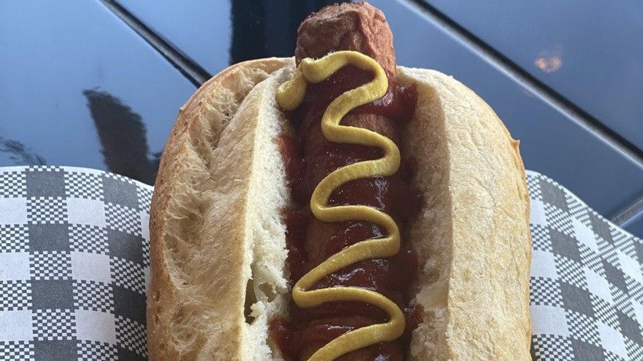 Classic Hot Dog