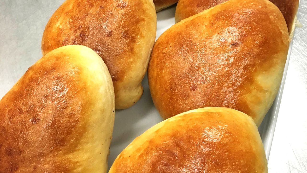 Chilli Fish Bun මාළු පාන්