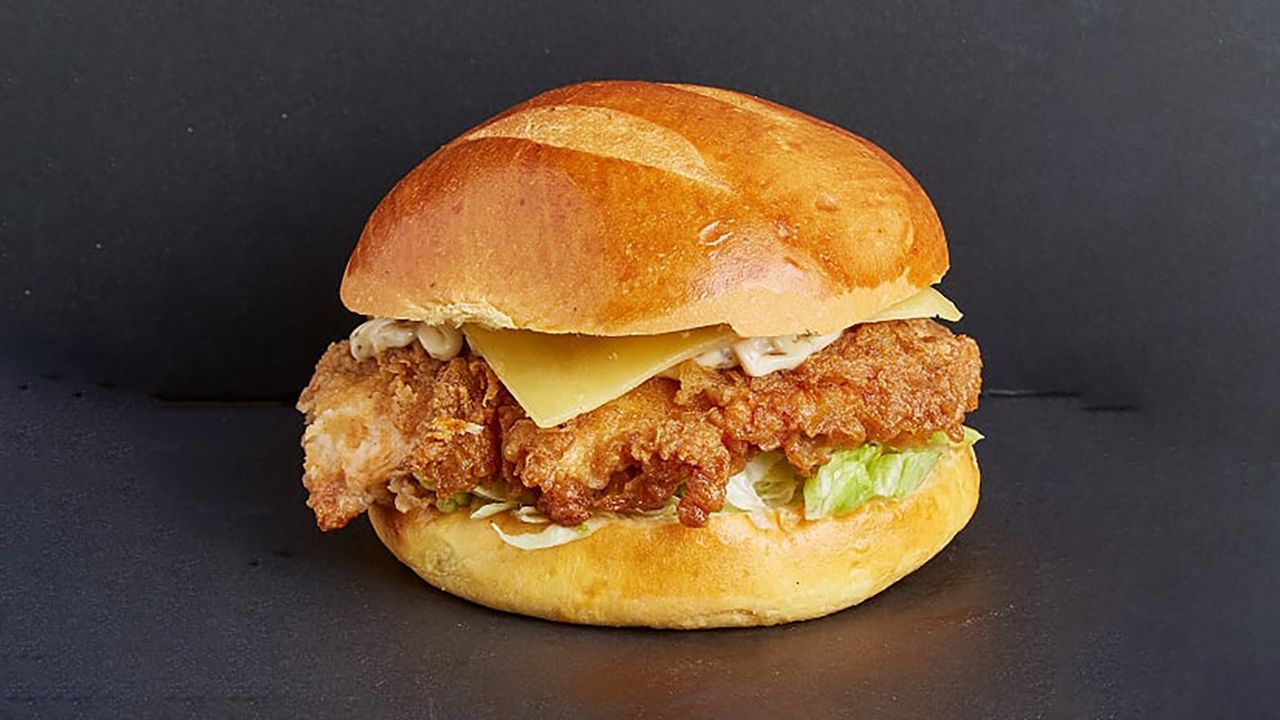 American Crispy Chicken Burger