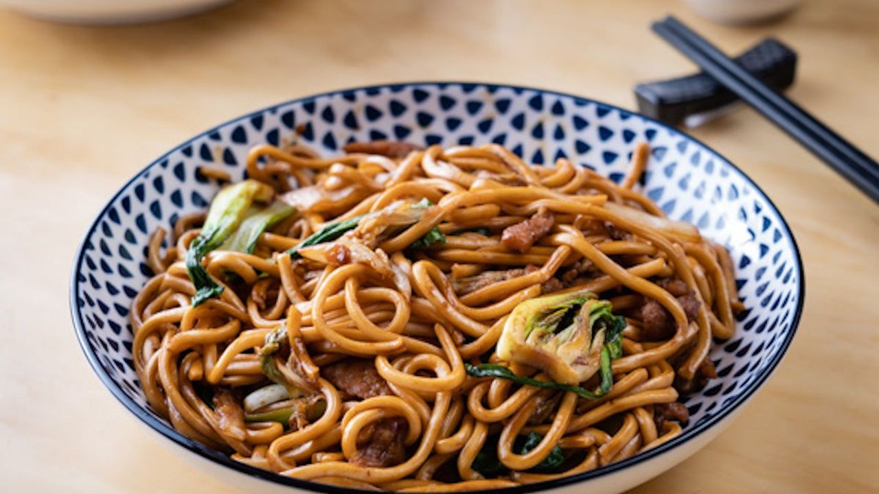 Shanghai Fried Noodles